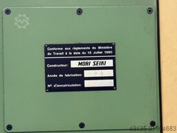 Mori Seiki MV-40