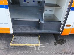 mercedes-benz 319 Sprinter 6-Zylinder Rettungswagen Strobel