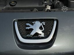 PEUGEOT 207 Tendance  1.4  VTi 70 kw 5 Türig Klima Eu5