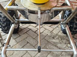  Zoutstrooier SW 300 met PE-bak