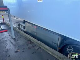 HFR box semi-trailer with refrigeration/freezer unit