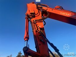 Hitachi ZX140W-5B wheeled excavator with rototilt, 3 bucke