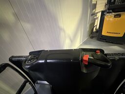 LINDE V ( 5213 ) - Wire Guidance !! DOUBLE steering !! Triplex FFL
