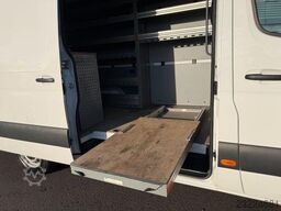 Mercedes-Benz Sprinter 317 CDI Werkstatt-Regal Stdheiz AHK3,5t