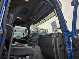 Volvo FM330 6x2 FRIGOBLOCK Multizone Lift/Lenk