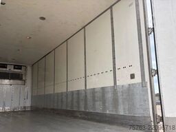 Mercedes-Benz Actros 2553 6x2 - Thermoking frigo - Loadlift +...