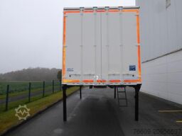 KRONE Heck mit Portaltüren