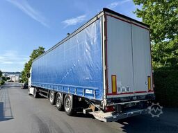 Schmitz Cargobull Edscha /2x Liftachse / 3x Achsen