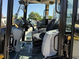 Caterpillar 906M Radlader 55 kW 5600 kg