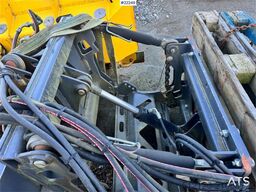 Vama EAU4800K folding wing plow for truck