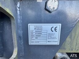 Vama EAU4800K folding wing plow for truck