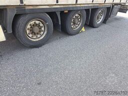 KRONE Joloda Mega Gardine, Lift, Hubdach