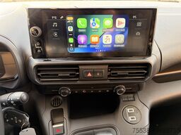 Knez, d.o.o. Knez, d.o.o. Knez, d.o.o.