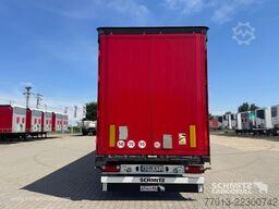 Schmitz Cargobull Curtainsider Mega