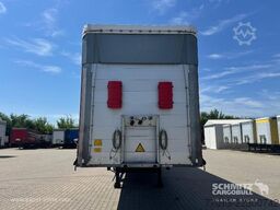 Schmitz Cargobull Curtainsider Mega
