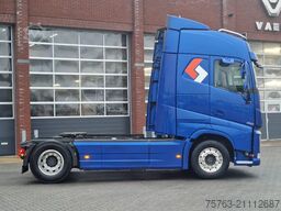Volvo FH 13.500 Globetrotter 4x2 - I Save - I parkcoo...