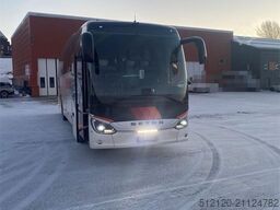 Setra S 515 HD bus w/ 49+2+1 seats, and low km condition