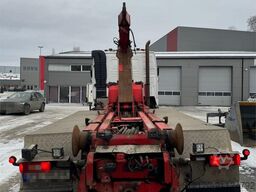 Volvo FH16 tridem hook loader with Joab hook with articu