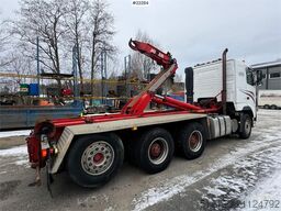 Volvo FH16 tridem hook loader with Joab hook with articu
