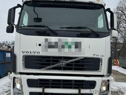 Volvo FH16 tridem hook loader with Joab hook with articu