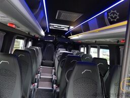 MAN TGE Mercus 21 Sitze Passagier Van