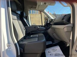 VOLKSWAGEN CRAFTER KASTEN 2,0 TDI L3H3 AHK STANDHZG.