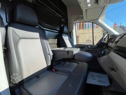VOLKSWAGEN CRAFTER KASTEN 2,0 TDI L3H3 AHK STANDHZG.