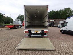 MAN TGM 15.290 Trekker + Heiwo city trailer geisole...