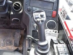 JCB 555P260R