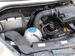 VOLKSWAGEN Crafter 2.5 TDI 23-Sitze