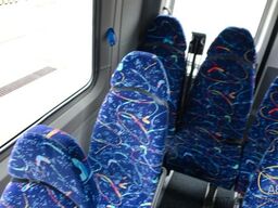 VOLKSWAGEN Crafter 2.5 TDI 23-Sitze