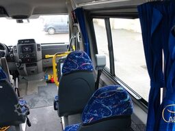 VOLKSWAGEN Crafter 2.5 TDI 23-Sitze