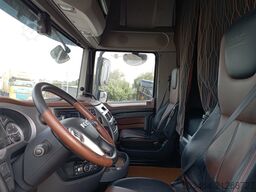 DAF XF 530 FT full pneumatico