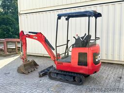 JCB 15C-1 / 2018 BJ / 3 x Löffel