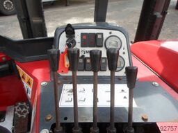 MOFFETT M 4 25.3/ 880 Std. ALLRAD !!