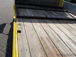 DAF LF 45 Machinetransporter Hydraulic ramps 48.000 km