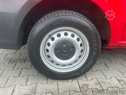 MERCEDES-BENZ Vito 110 LANG 6G KLIMA TEMPOMAT 3-SITZER PDC AHK