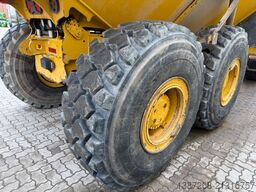 BELL B25E / 2019 BJ / 6.717 H / Heckklappe