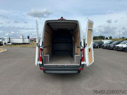 MERCEDES-BENZ Sprinter 317 CDI KA/L2H2/3665/MBUX/NAVI/AUTOMATI