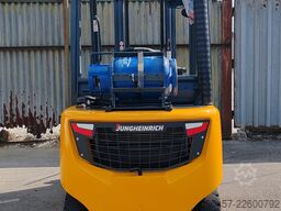 Jungheinrich TFG 430s 1555h/ 4.3m/ 4v