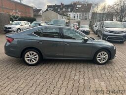 SKODA Octavia Limousine DSG*LED*Digital*Head-Up*Navi*