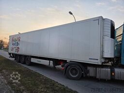 KRONE Tiefkühler, Carrier Vector 1550, 2 x Liftachse