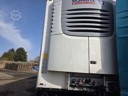 SCHMITZ CARGOBULL Tiefkühler, Doppelstock, Diesel/ Strom