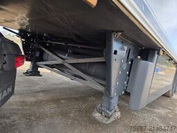 SCHMITZ CARGOBULL Tiefkühler, Doppelstock, Diesel/ Strom