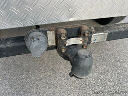 MERCEDES-BENZ Sprinter 312 D Pritsche* 5Zylinder*AHK*wenig km*