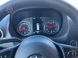 Mercedes-Benz Sprinter 319 CDI Kasten  Klima Standh. LED Schwingsitz
