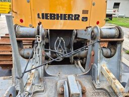 LIEBHERR PR 714 LGP Bulldozer Ripper 6 Wegeschild - GPS