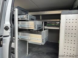 VOLKSWAGEN T6.1 BOTT REGALS. TEMP. SHZ NAVI KLIMA 1.HAND