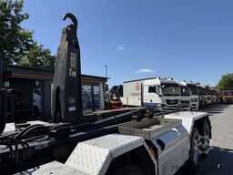 Mercedes-Benz Arocs 3245 K 8X4 Haken