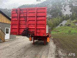 Damm SE-51M 3 axle Machine trailer w/ hydraulic driving